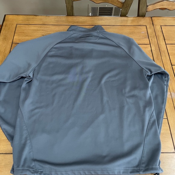 Under Armour men’s 1/4 zip, size XL - Picture 7 of 8